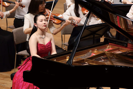 聖徳大学 毎年12月に行われる定期演奏会。このオーディションに合格するため、学生たちは日々技術を研鑽しています。