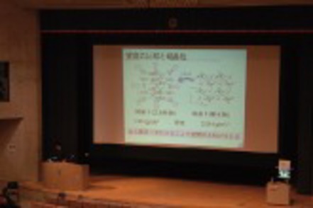 城西大学 化学・生命科学科では4年次に卒業研究発表会があり、専門分野の研究成果を発表します