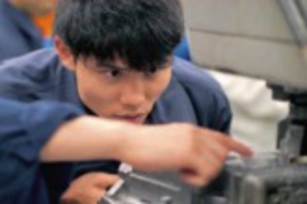 国士舘大学 「ものづくり」のための、基礎的な能力をしっかり学びます