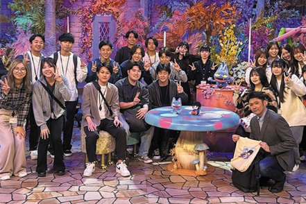 淑徳大学 テレビ局を訪問し、番組制作の裏側を知り、メディア業界におけるネット時代の最前線の戦略を学びます。
