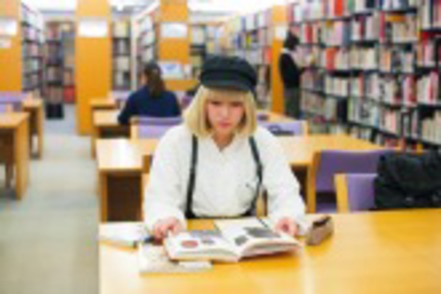 文化学園大学 国内外の服飾資料が揃う博物館や図書館など、充実した施設が活用できる