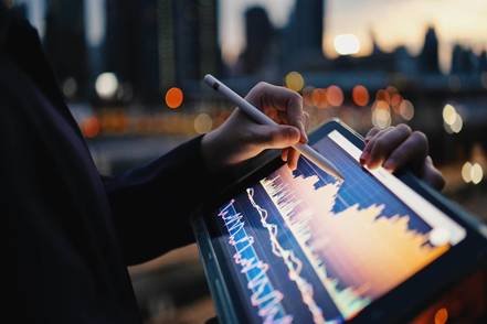 中央大学 スポーツから得られるデータを軸に、文理横断・融合型のデータ活用人材を育成