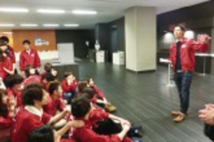 青山学院大学 経営学部学生リーダーズ（SBSL）では魅力ある学部をめざし、イベント・ボランティア・広報など幅広く活動しています