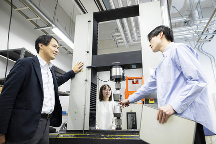 青山学院大学 「材料強度学研究室」材料の強度や破壊挙動を明らかにし、事故のない安全な社会を実現します［機械創造工学科］