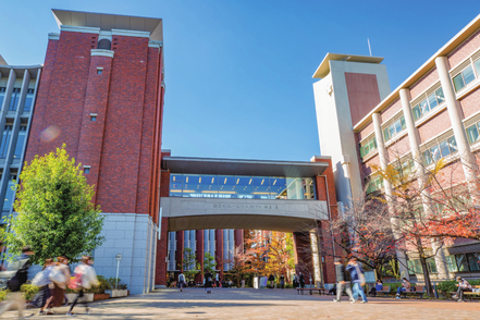 同志社大学 新町キャンパスに刻まれている新島襄のことば「諸君ヨ、人一人ハ大切ナリ」