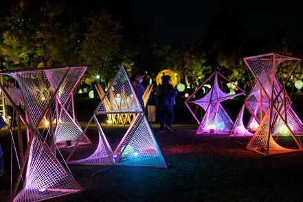 金沢工業大学 金沢市中心市街地でライトアップイベント「金澤月見光路」を開催しています。