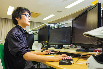 龍谷大学 実践データサイエンス専攻は、文系入試で入学した学生もデータサイエンスを学べるカリキュラム