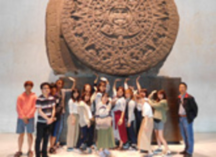 南山大学の特長２