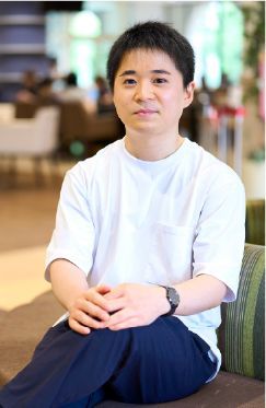 小鹿 哲雅 さん