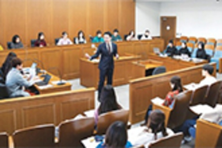 関西学院大学 1年生から充実した少人数教育・演習により段階を経て専門領域へ