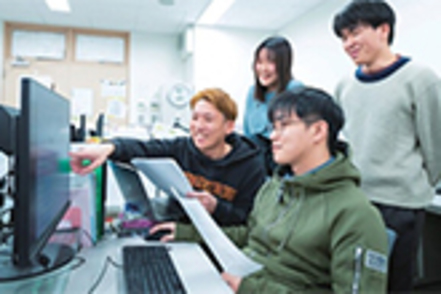 関西学院大学 【数理科学科／統計科学研究室】統計モデルを用いた金融データの解析に取り組んでいます