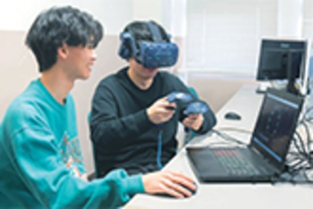 関西学院大学 【知能・機械工学課程／バーチャルリアリティ学研究室】見て、触って、嗅いでリアルに体感できるVR世界の構築に取り組んでいます