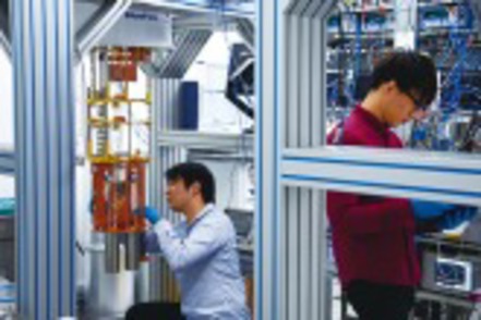 東京理科大学 基礎学問と基礎研究を重視し、高度な専門知識を身に付け、専門分野を探求します。