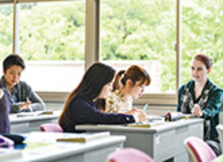 白百合女子大学の特長１