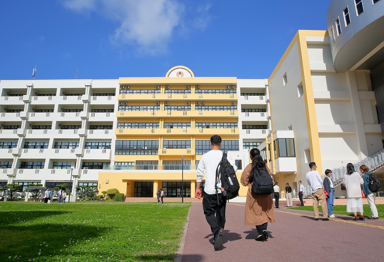 公の場での発言・インタビュー報道記録