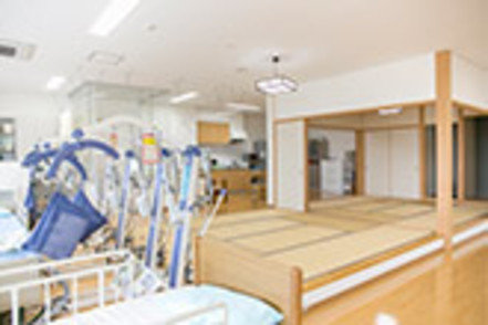 熊本保健科学大学 臨床現場を再現した最新の設備で、即戦力を養成します。看護学科では地域精神看護/ADL実習室も完備しています。