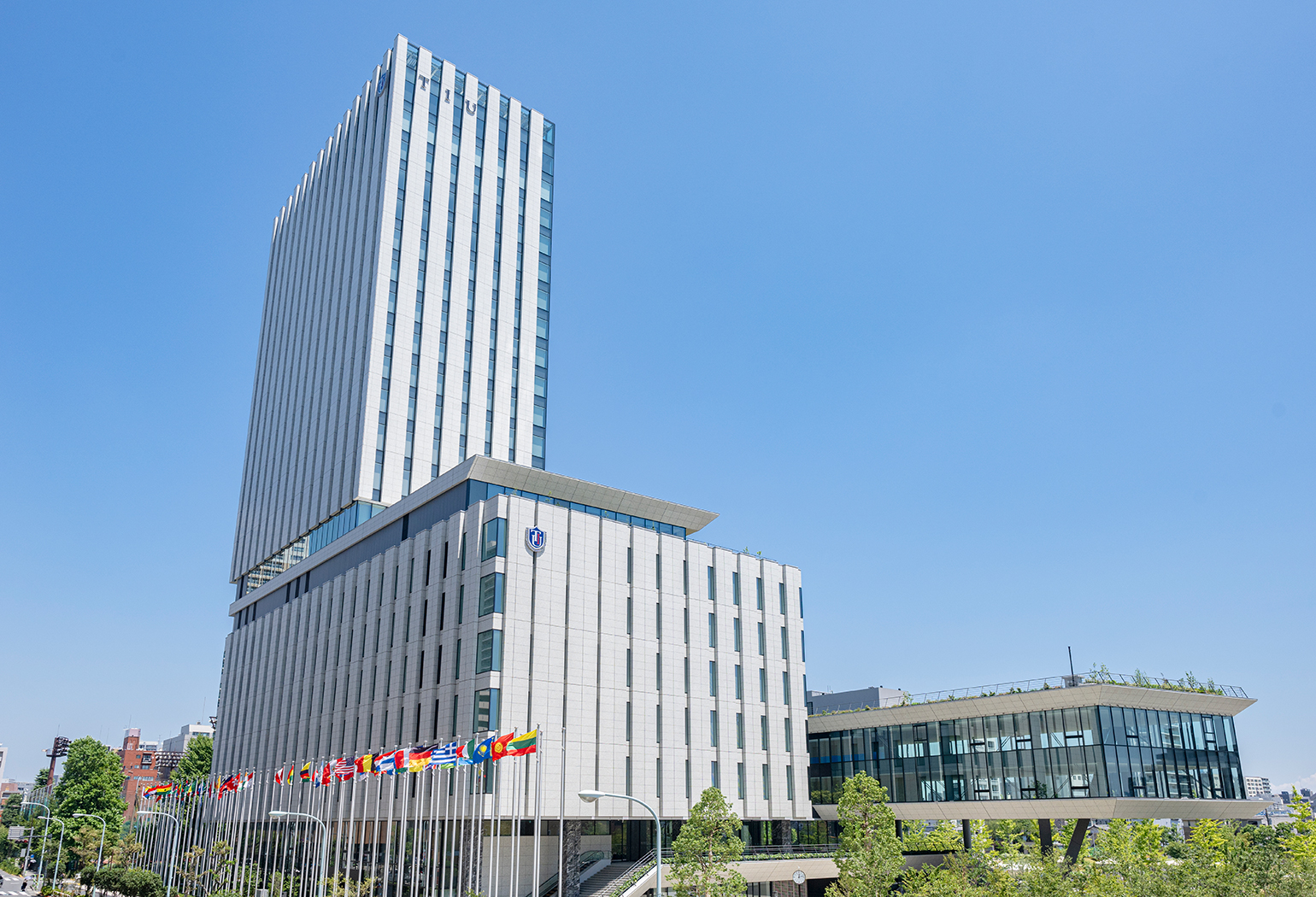 明海 大学 偏差 値
