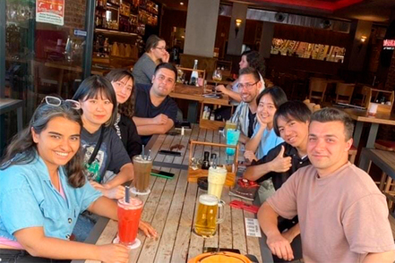 麗澤大学 レベル別のクラスで徹底的に語学を学ぶ語学留学。留学期間や地域など、様々な角度から学生それぞれにあった留学先を提案します