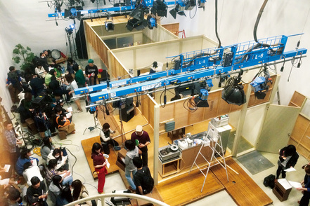 武蔵野美術大学 映像学科には写真、ドラマ、アニメーション、メディアアートなど幅広い制作に対応する施設を用意しています。