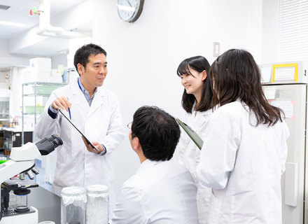 神戸薬科大学の特長２