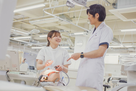 北海道医療大学 普段の授業も国家試験も教員が手厚くサポート