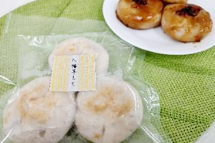 山梨学院大学 地域社会と連携し、山梨県の特産品を使った加工食品の開発をしています