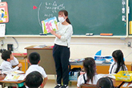 広島文化学園大学 学校教育・保育現場・地域社会と連携した実践的な学びを通じて、これからの時代に求められる子ども教育の担い手を育成します