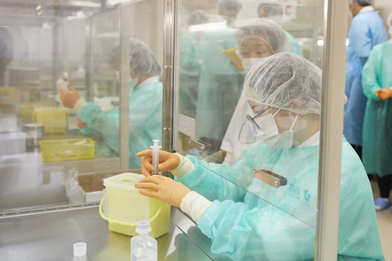 徳島文理大学 質の高い薬剤師を養成する実践的教育と研究活動