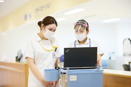 藤田医科大学 1年次から早期臨床実習を実施。医師になるための自覚が芽生え、学ぶ意識が高まります