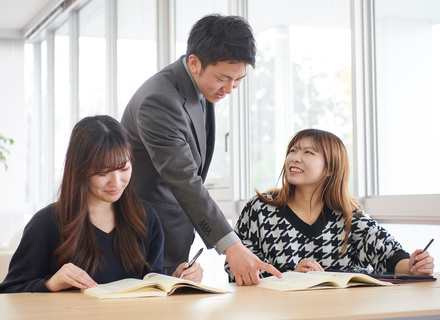 横浜薬科大学の特長１