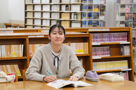 四国大学 日本文学科では、日本の言語・文学・歴史・文化を深く学び、専門的な研究方法を身に付けることができます