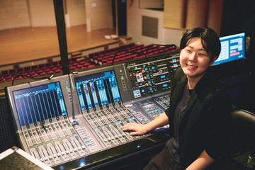 卒業生の松浦　葵さん