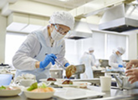 九州栄養福祉大学の特長２