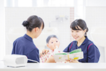 岐阜協立大学 実践と振り返りを繰り返して看護の技術を修得