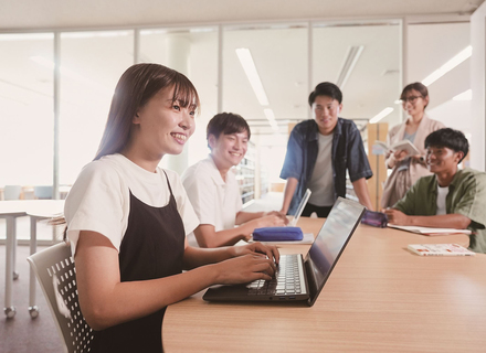 宮崎産業経営大学の特長２