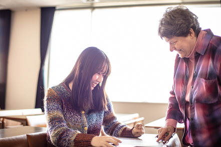松山東雲女子大学 先生との距離の近さが魅力。手厚いサポートが受けられます