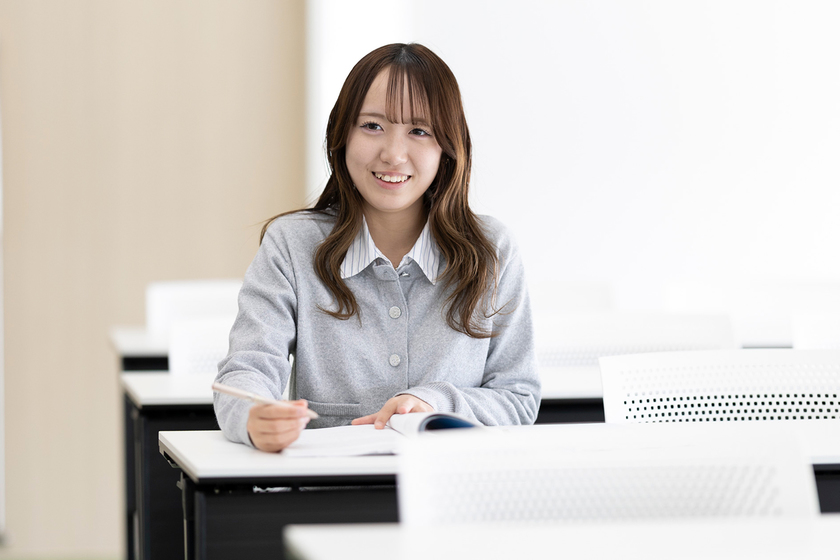松山東雲女子大学の学生