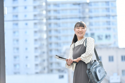 群馬パース大学 保健師課程（選択制）を設置しており、保健師国家資格の受験資格が得られます。3年次に保健師課程（20名）の選考を行います。