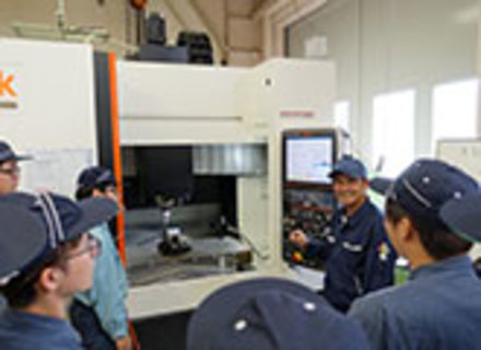 青森職業能力開発短期大学校の特長１