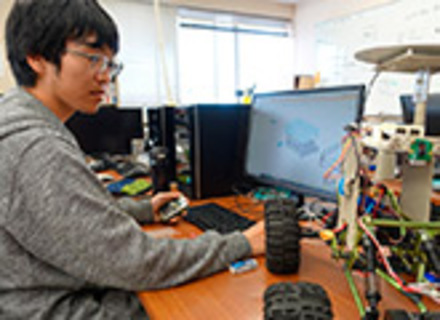 青森職業能力開発短期大学校の特長２