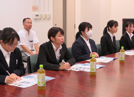 桜の聖母短期大学の特長１