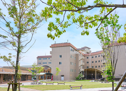 九州看護福祉大学の特長２