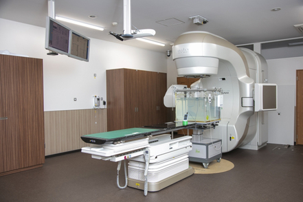 駒澤大学 2018年に開設された「駒澤大学-VARIAN放射線治療人材センター」
