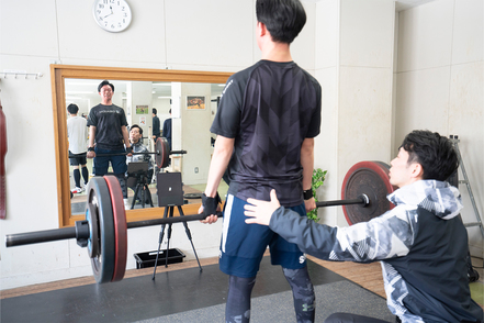 星槎道都大学 トレーニングの方法や動作の基礎など専門性の高いスポーツ指導についての授業