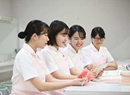 明倫短期大学の特長２