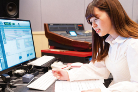 昭和音楽大学 芸術分野の知見を活かしたデジタルコンテンツの制作・設計・構築を行うための技術を学べる「デジタルエンタテインメントコース」