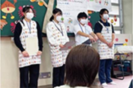 吉備国際大学 地域で暮らす妊娠期から高齢期までの、あらゆる世代の健康を支える保健師活動について実践を通して学ぶ「公衆衛生看護学実習」