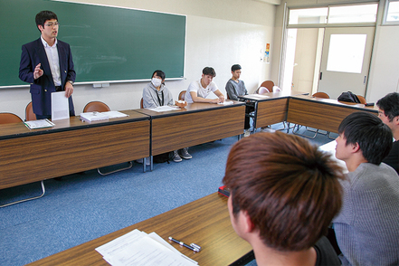岡山商科大学 少人数精鋭のゼミ