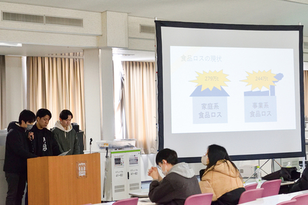 岡山商科大学 ゼミ別プレゼンテーション大会