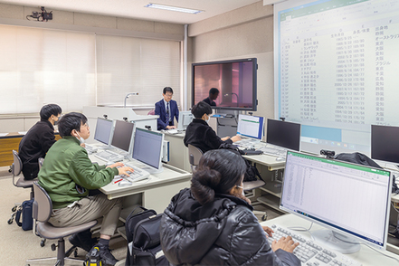 岡山商科大学 データサイエンスの学び